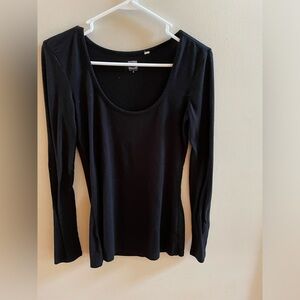 Kirra Black long sleeve scoop neck top
